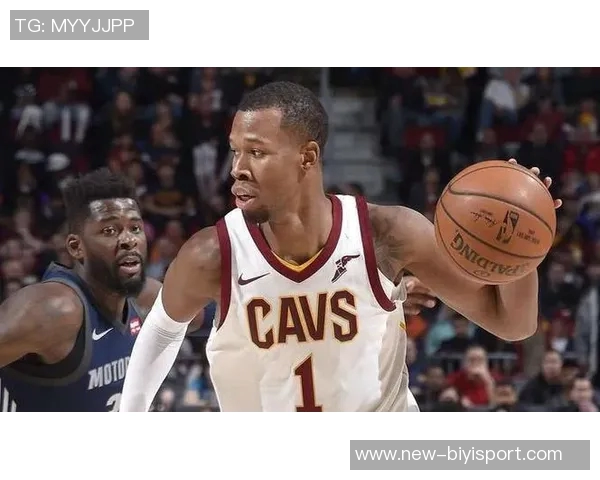 芬奇谈球队表现称戈贝尔发挥出色输球原因在于进攻端不力