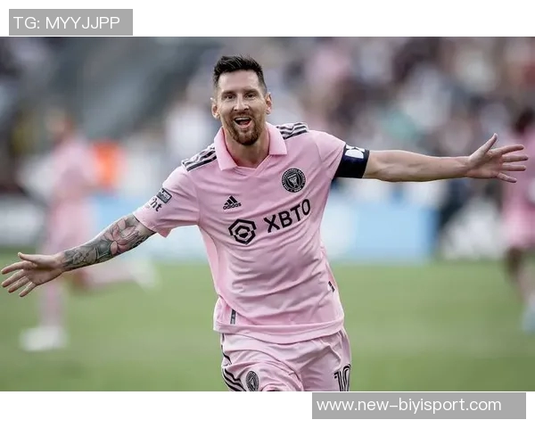 迈阿密国际计划明夏免签莱万消息人士称已开始寻找新居 迈阿密国际计划明夏免签莱万消息人士称已开始寻找新居