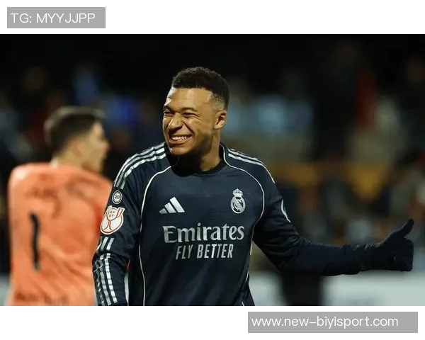 姆巴佩点球破僵局皇马1-0领先塔拉维亚防守失误成关键因素