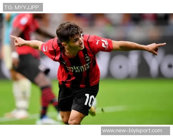 米兰与莱切就卡马达回归进行评估球员肩伤情况较为严重