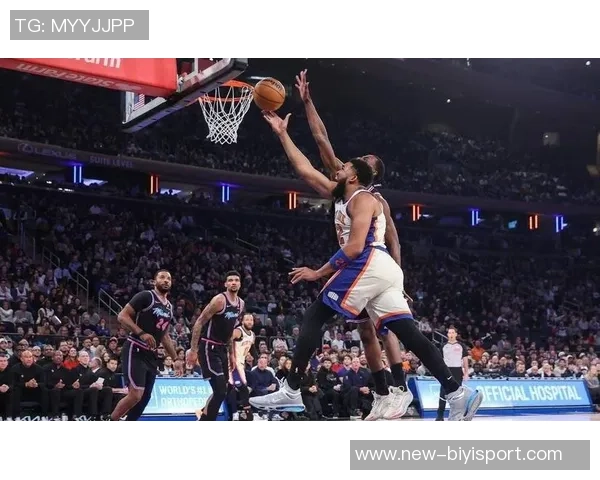 德里克怀特状态回暖却失绝杀三分20投7中贡献18分5篮板7助攻