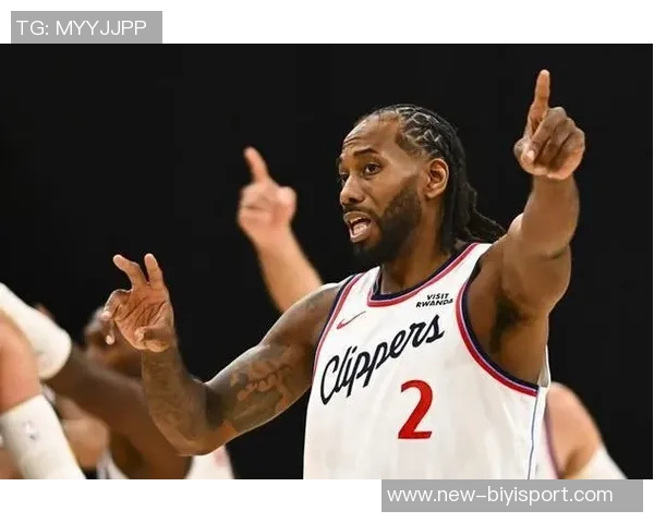 莱昂纳德表现平稳全队最高得分21分但正负值却为负11引人关注