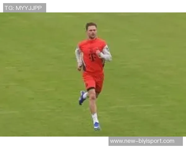 基米希雪中独自训练缺席科隆战预计将迅速恢复合练状态