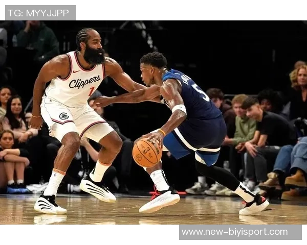 KD谈对抗哈登与小卡的压力期待他们助力快船逆转局势